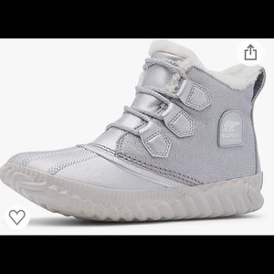 Sorel Women’s Disney Frozen Boots